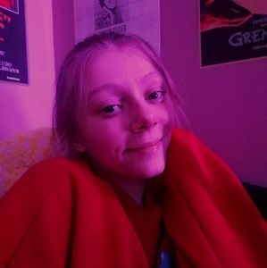 Meet your Posher, Annalee